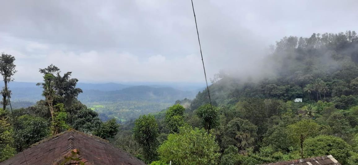 Spinson Home Stay Madikeri Exterior photo